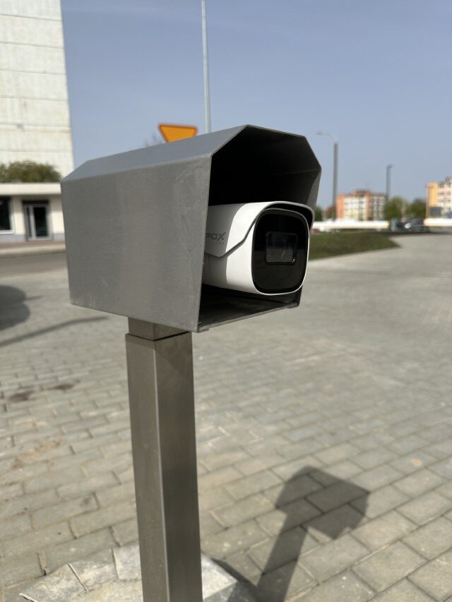 Automated Vehicle Detection and License Plate Recognition with IPOX Camera